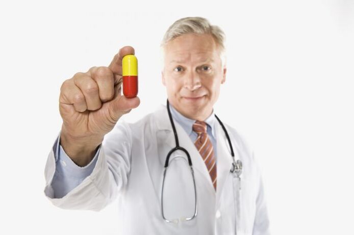 Doctors provide medicine to treat prostatitis